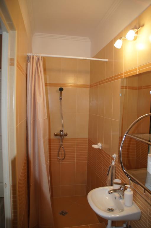Fonix Apartman Lägenhet Gyula Exteriör bild