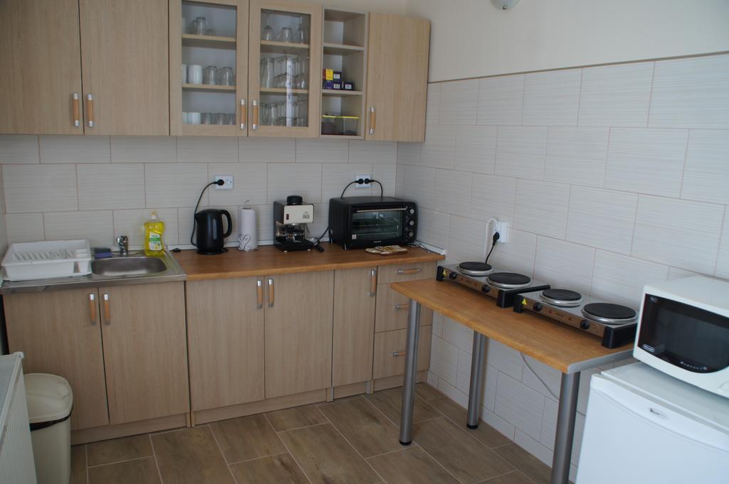 Fonix Apartman Lägenhet Gyula Exteriör bild